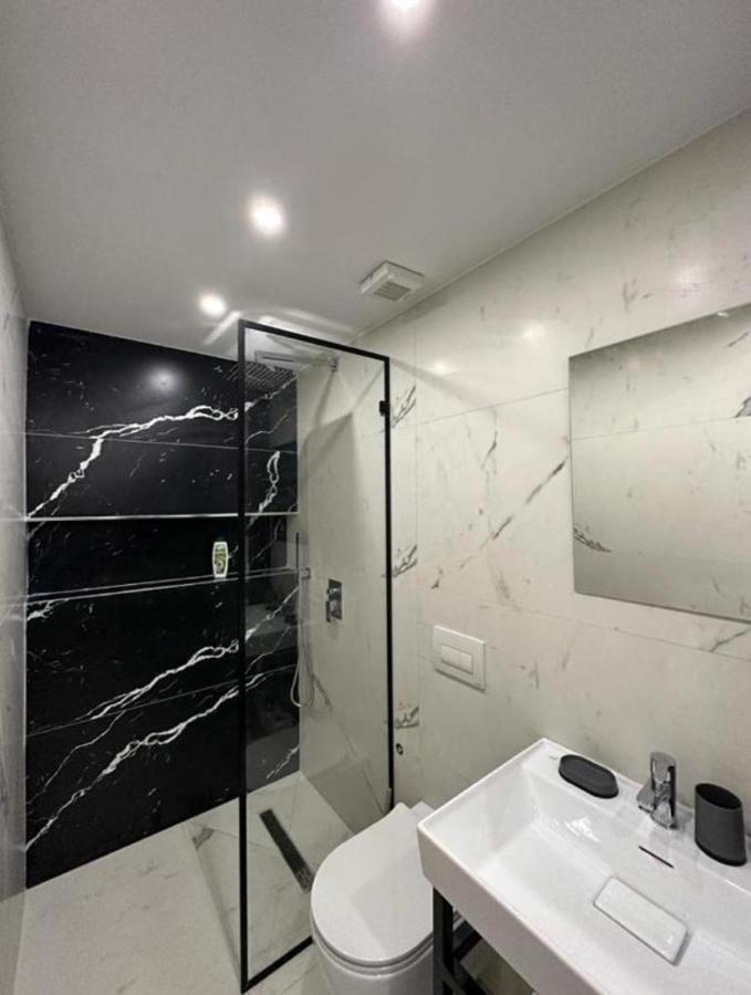 Come&Recome Tirana Apartments Екстер'єр фото