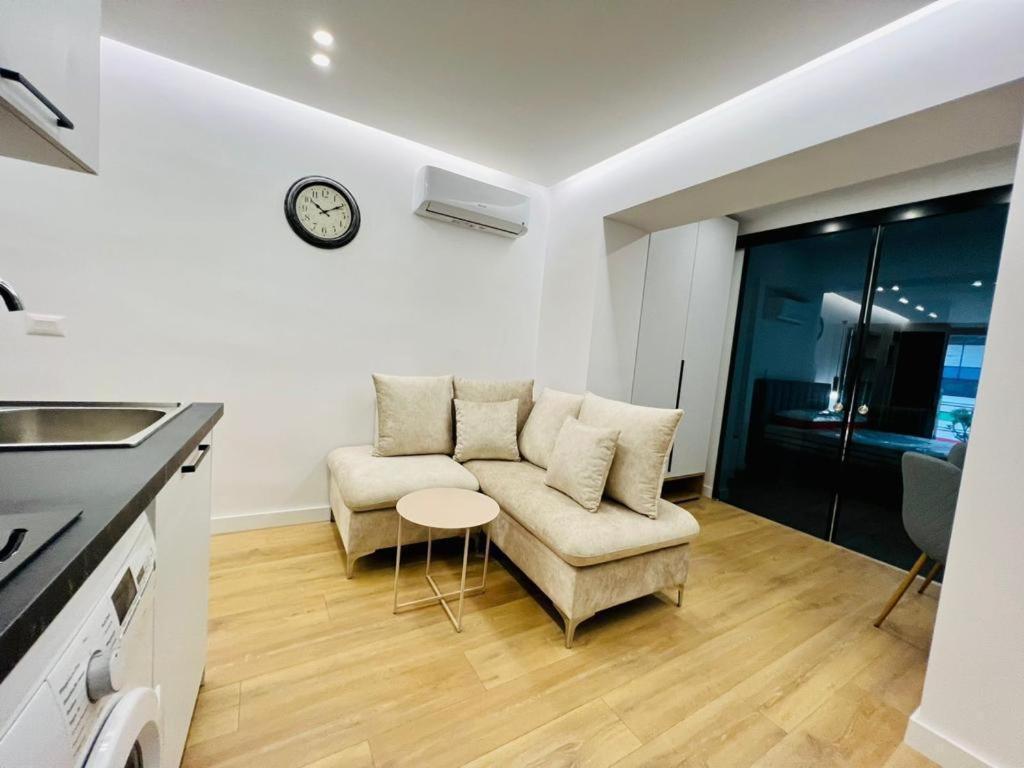 Come&Recome Tirana Apartments Екстер'єр фото